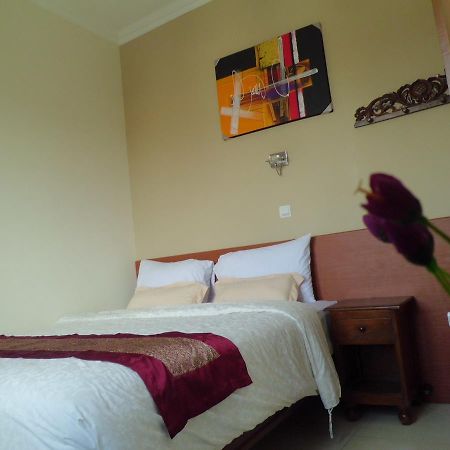 Hotel Vala Pakualaman 外观 照片